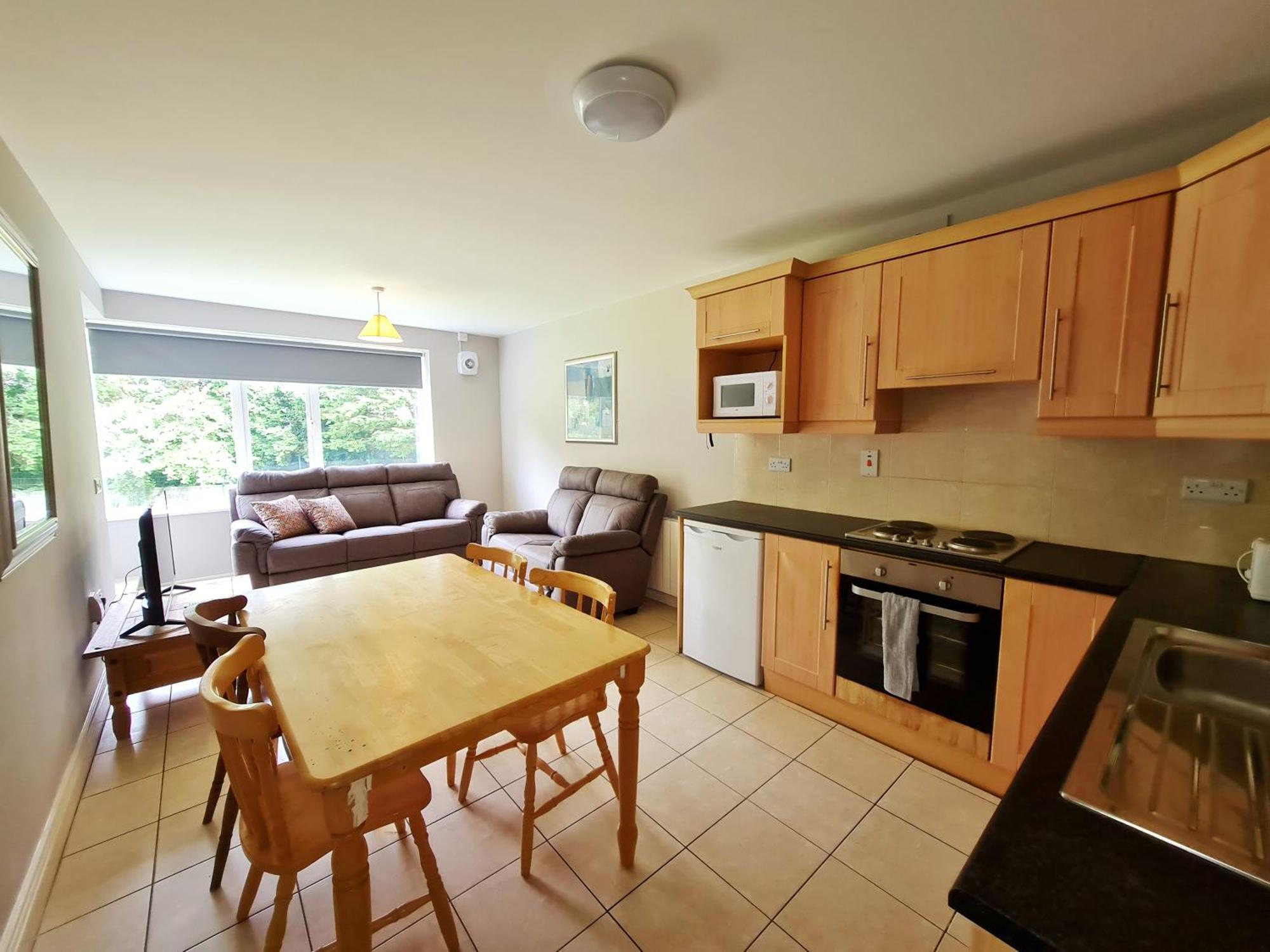 Ceann Boirne Aparthotel Galway